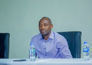 Gen. Muganga yasabye abakinnyi ba APR FC gukura intsinzi muri RDC 