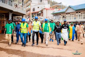 Kigali: Abatunze inyubako zohereza imyanda muri ruhurura bagiye gukurikiranwa