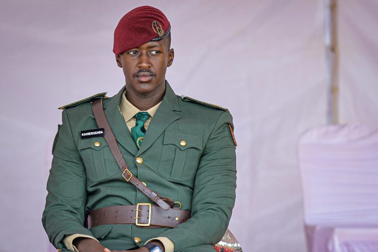 Umuhungu wa Gen. Muhoozi mu bofisiye bato binjiye mu Ngabo za Uganda