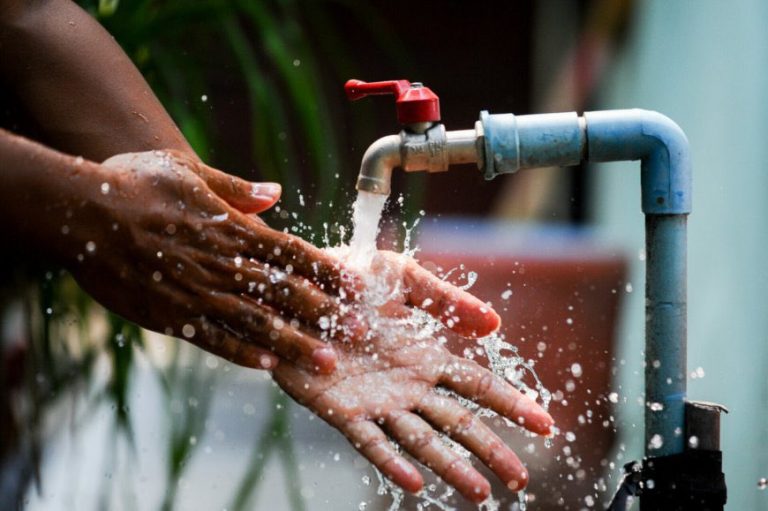 MININFRA yagaragaje imishinga itanga icyizere cyo kongera amazi meza