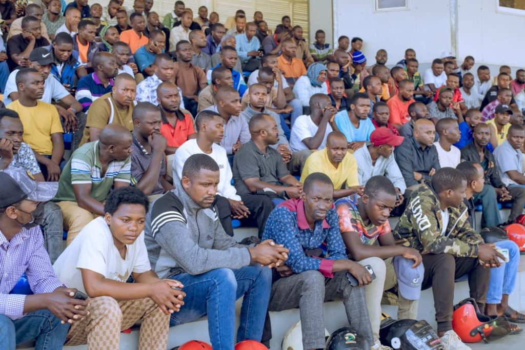 Nyagatare: Hadutse abiyita abapolisi bakambura moto abamotari&nbsp;