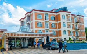 Abashoramari berekeje amaso i Huye, amacumbi n’inganda bishobora kwiyongera
