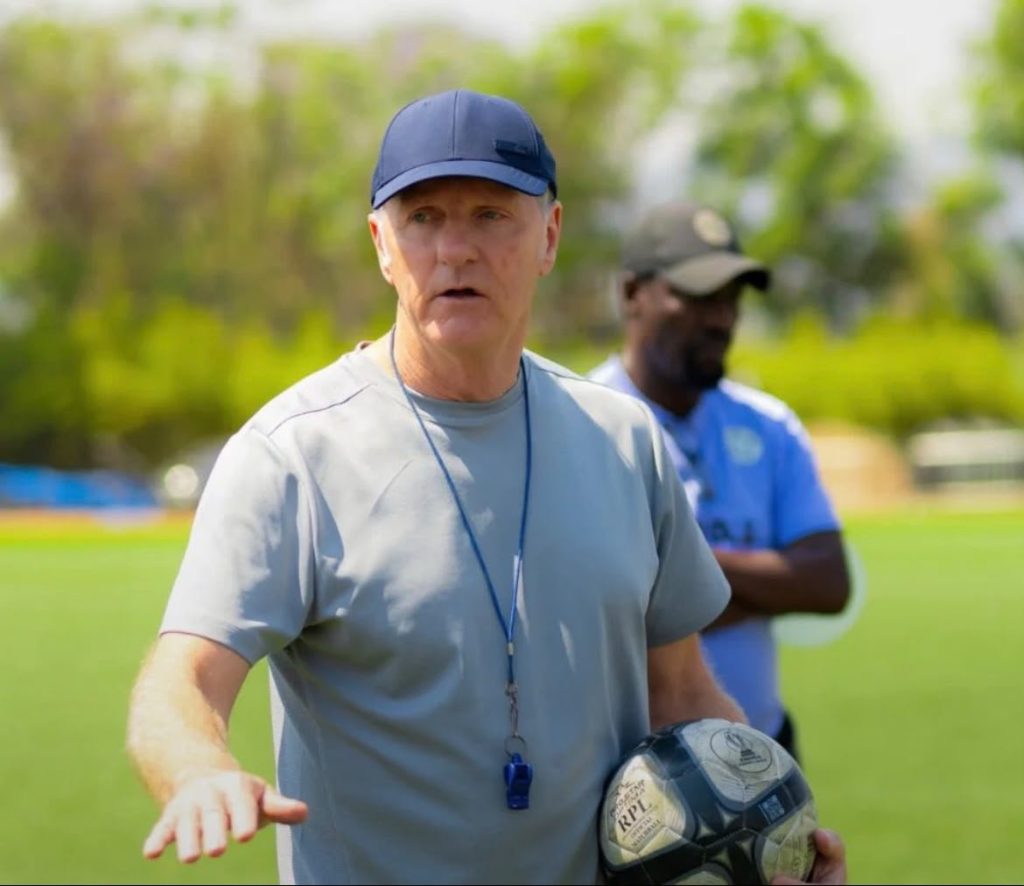 Kiyovu Sports yatandukanye na Harrison wari umutoza wayo