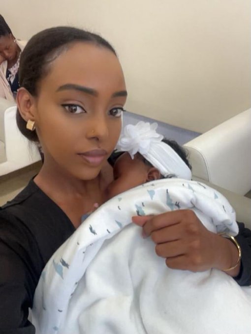 Miss Uwase Vanessa agiye kumurika igitabo ku bikomere yagiriye mu gutwita