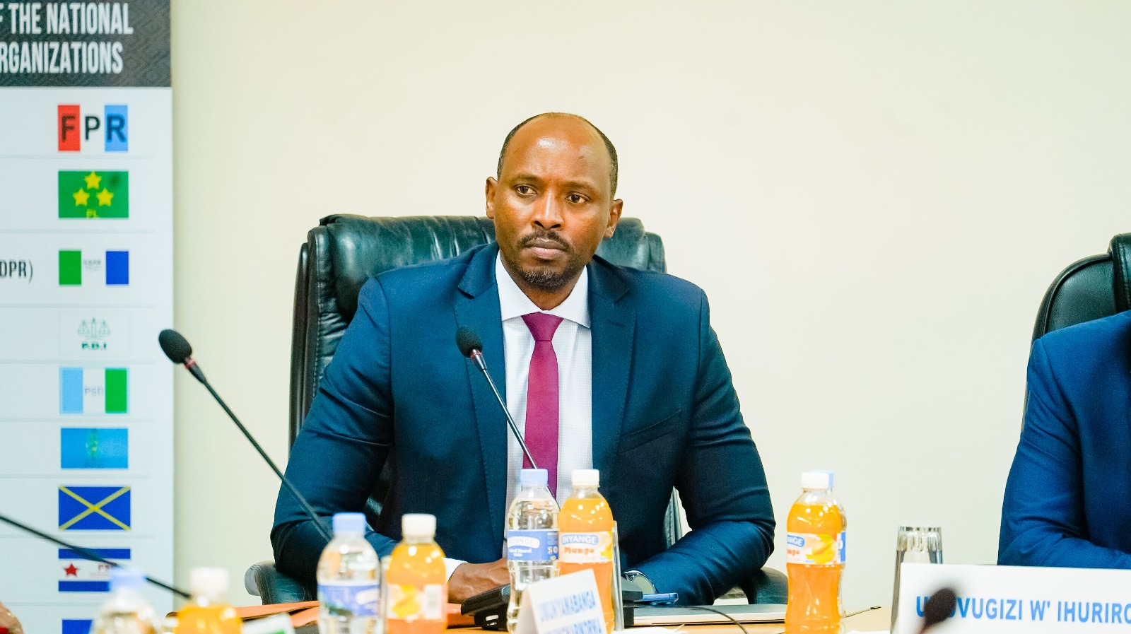 Igihugu cyari cyatewe – Dr Nsanzimana avuga ku byuma