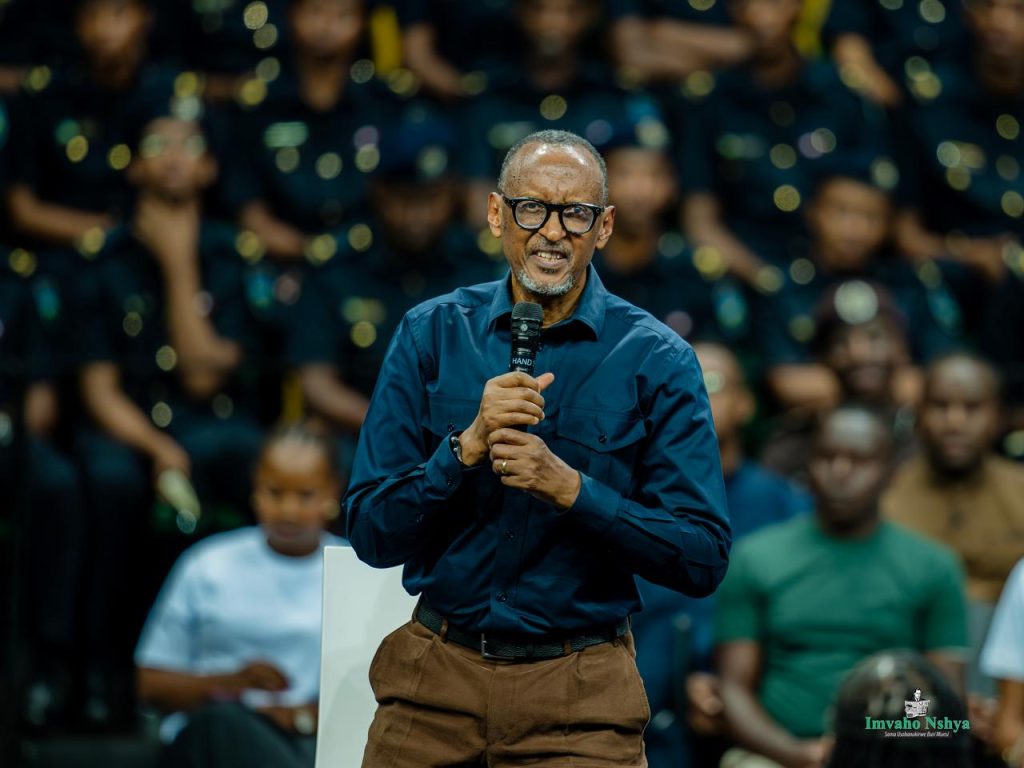 Uko Perezida Kagame yabujije umwana yareze gusesagura mu bukwe