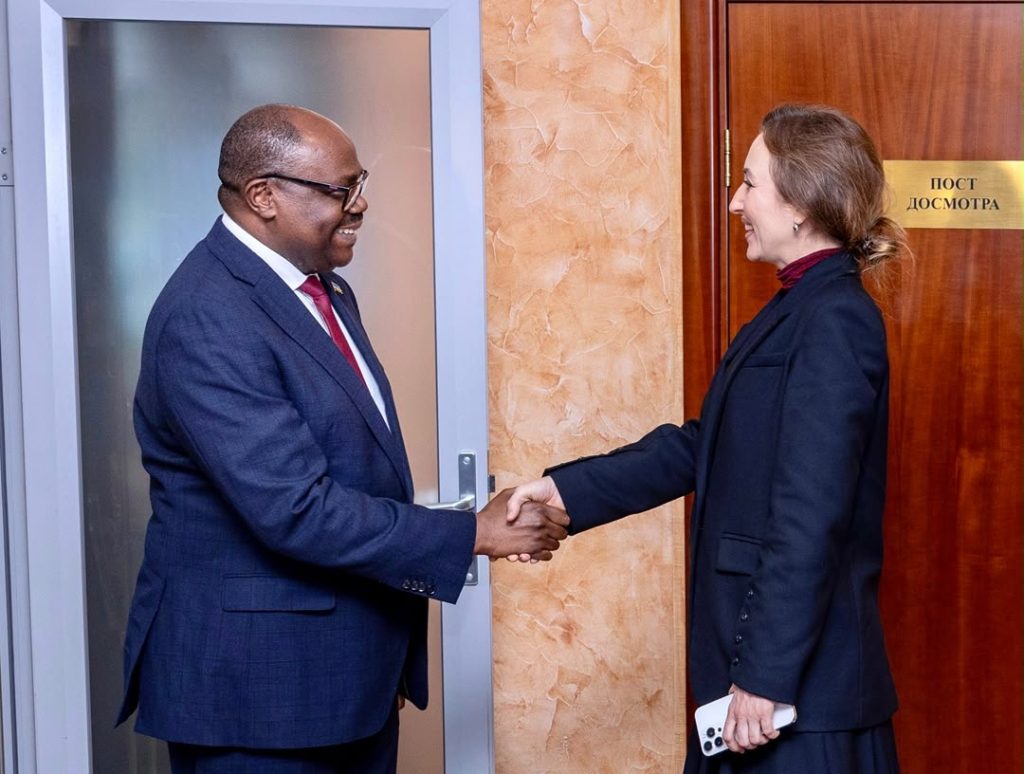 Minisitiri w’Intebe yahagarariye Perezida Kagame mu Nama y’u Burusiya na Afurika