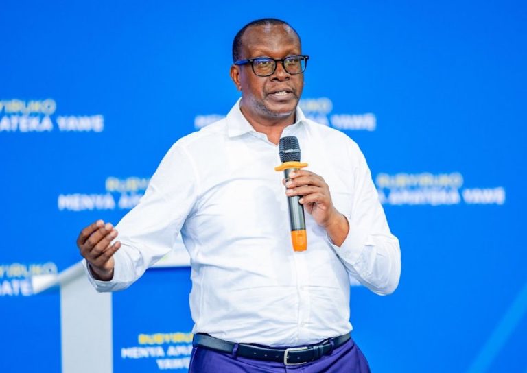 Urupfu rwa Callixte Mbarushimana rwibutsa ugutsindwa k’ubutabera- Dr. Bizimana 