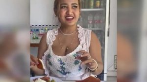 Indonesia: Yafungiwe kuvuga isengesho ry’Abayisilamu agiye kurya ingurube